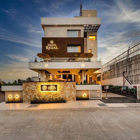 Grand Regal Otel Chandoli Dış mekan fotoğraf