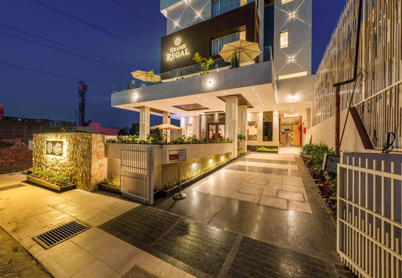 Grand Regal Otel Chandoli Dış mekan fotoğraf