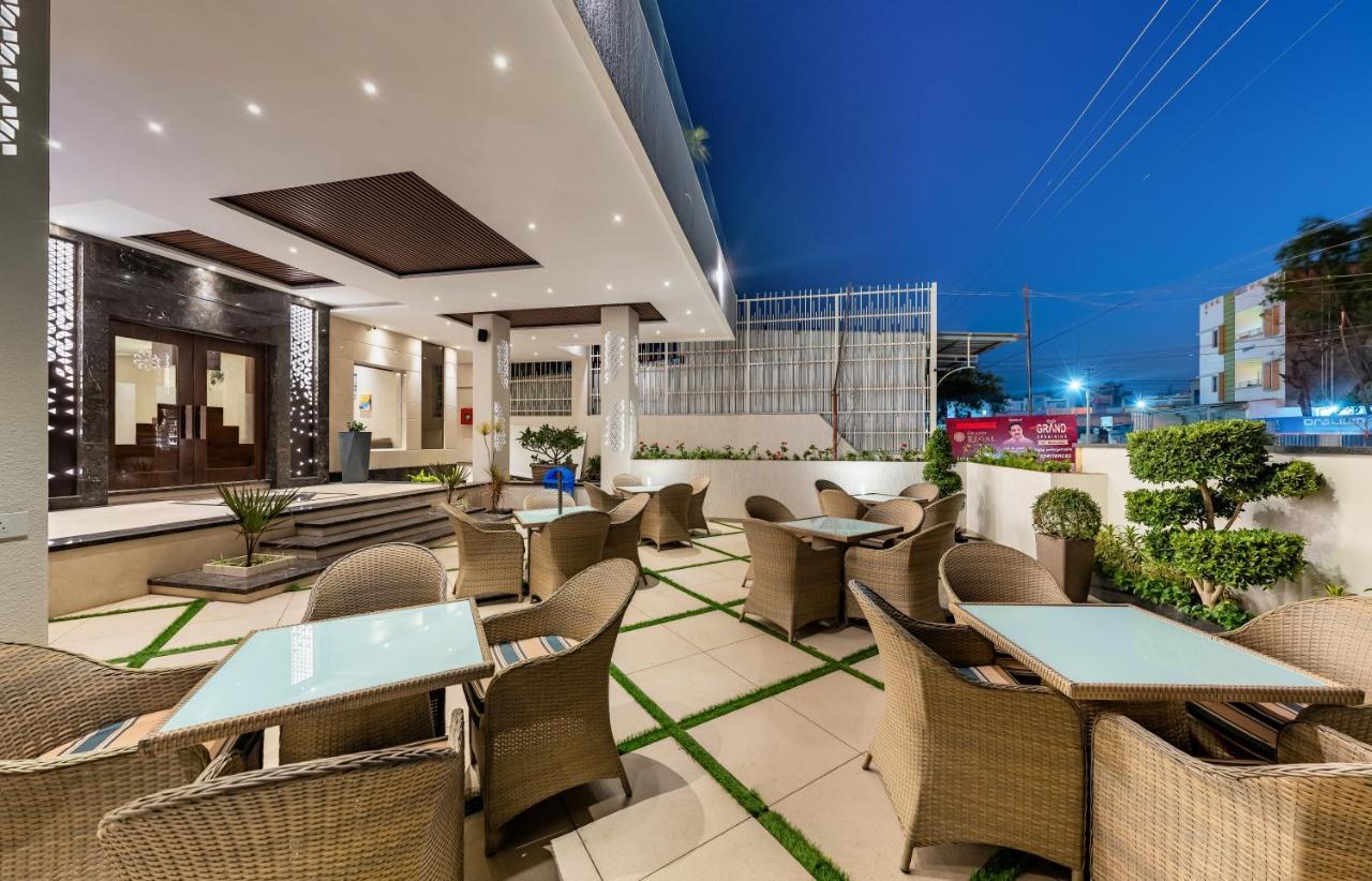 Grand Regal Otel Chandoli Dış mekan fotoğraf