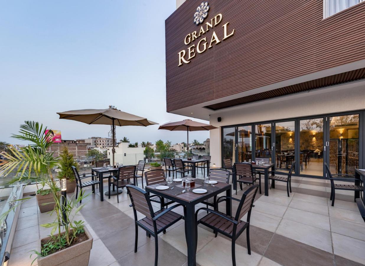 Grand Regal Otel Chandoli Dış mekan fotoğraf