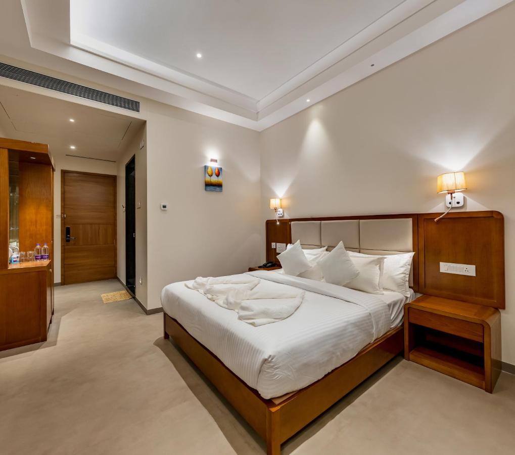 Grand Regal Otel Chandoli Dış mekan fotoğraf