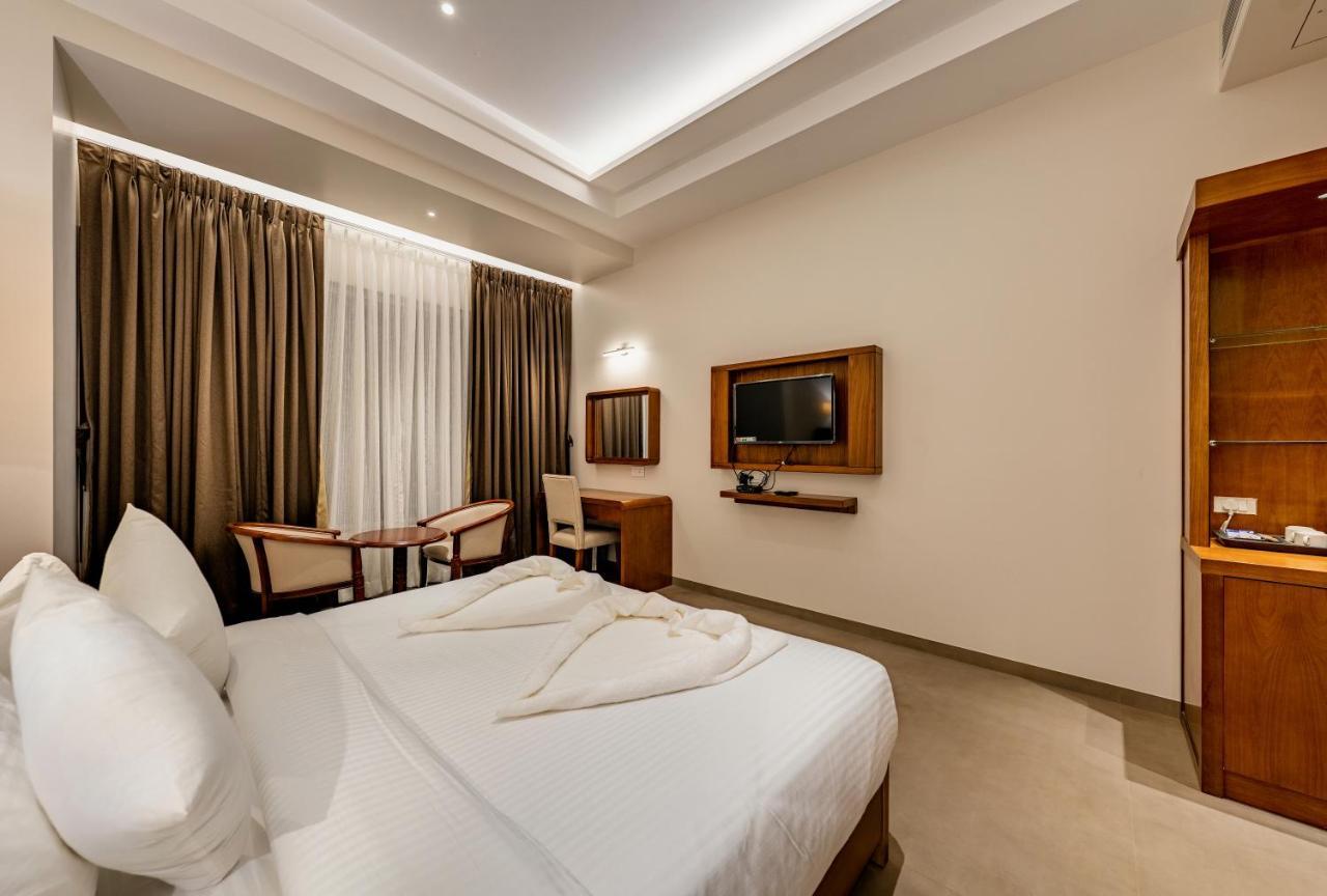 Grand Regal Otel Chandoli Dış mekan fotoğraf