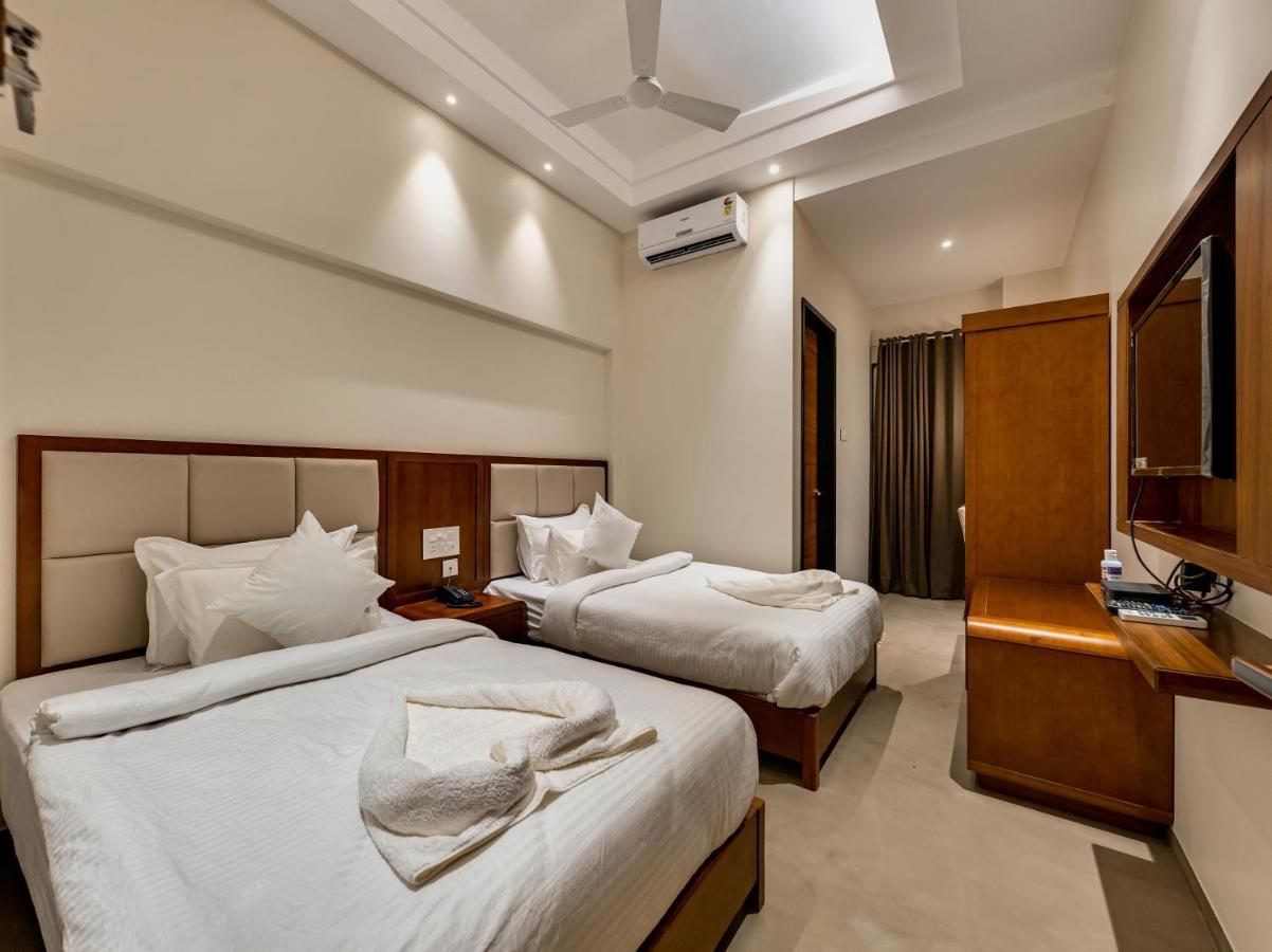 Grand Regal Otel Chandoli Dış mekan fotoğraf